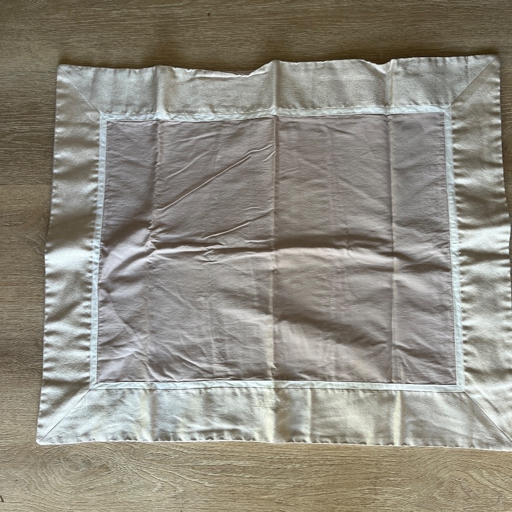 La Perla Queen Duvet Cover + Shams 3 pc Set - Off white /pale rose Made in Italy - Picture 10 of 10
